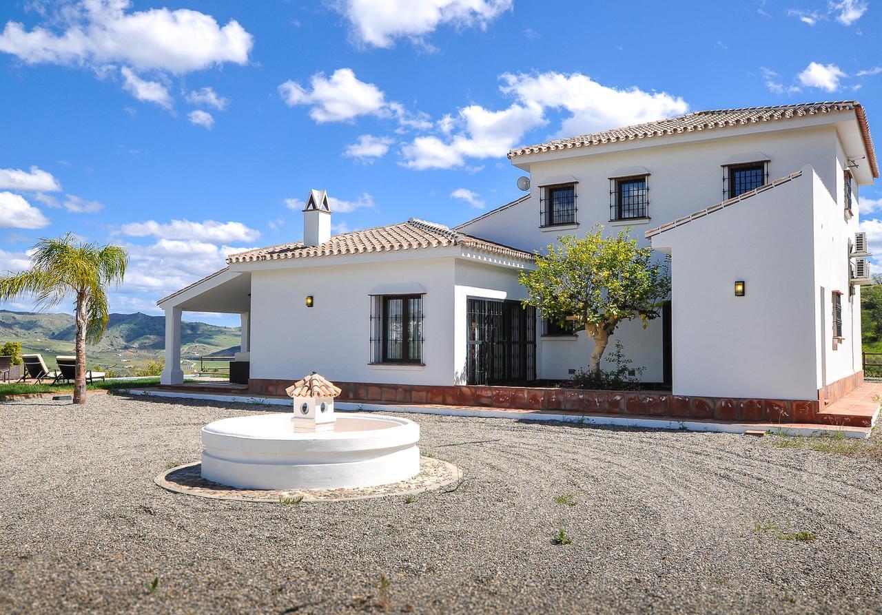 El Capricho Villa Rural Caminito Del Rey Алора Екстериор снимка