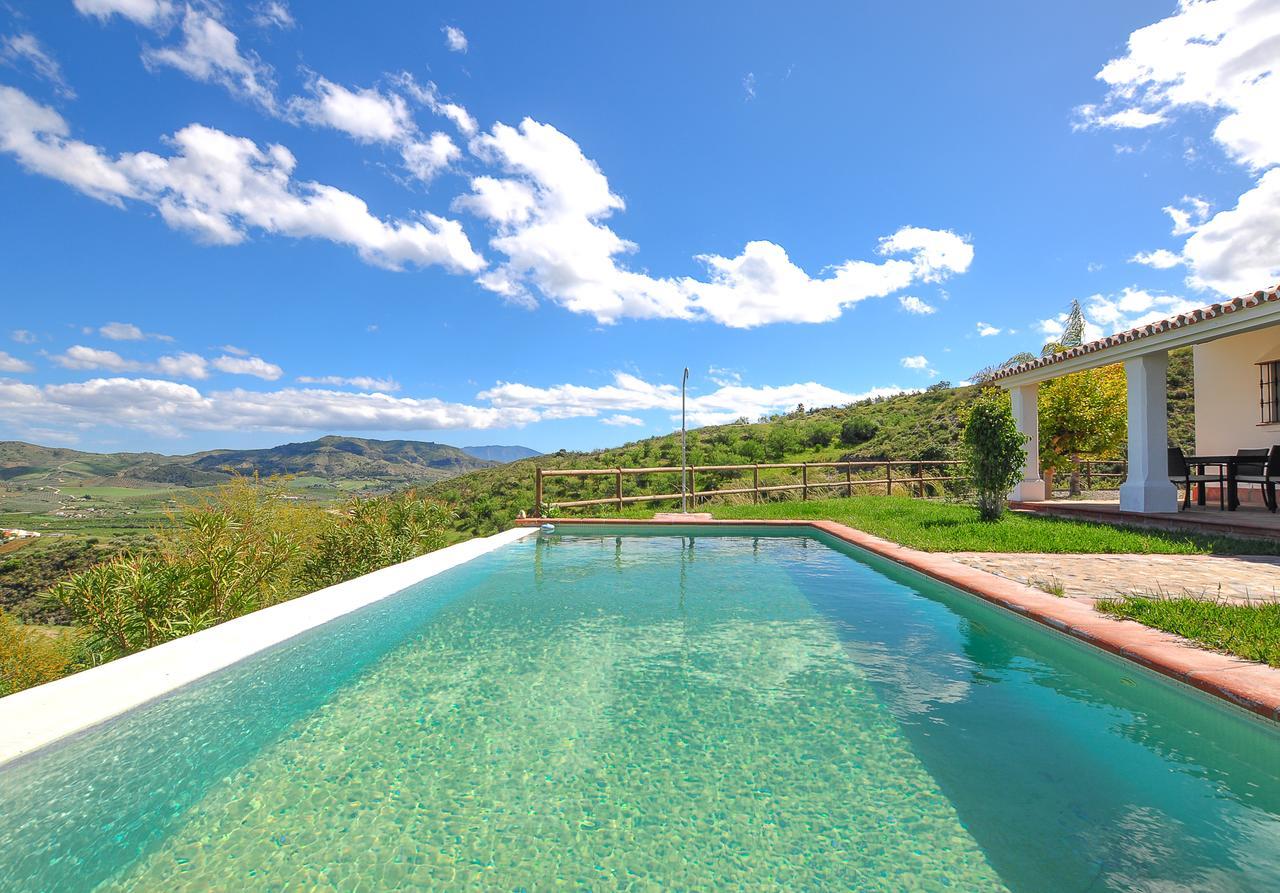El Capricho Villa Rural Caminito Del Rey Алора Екстериор снимка